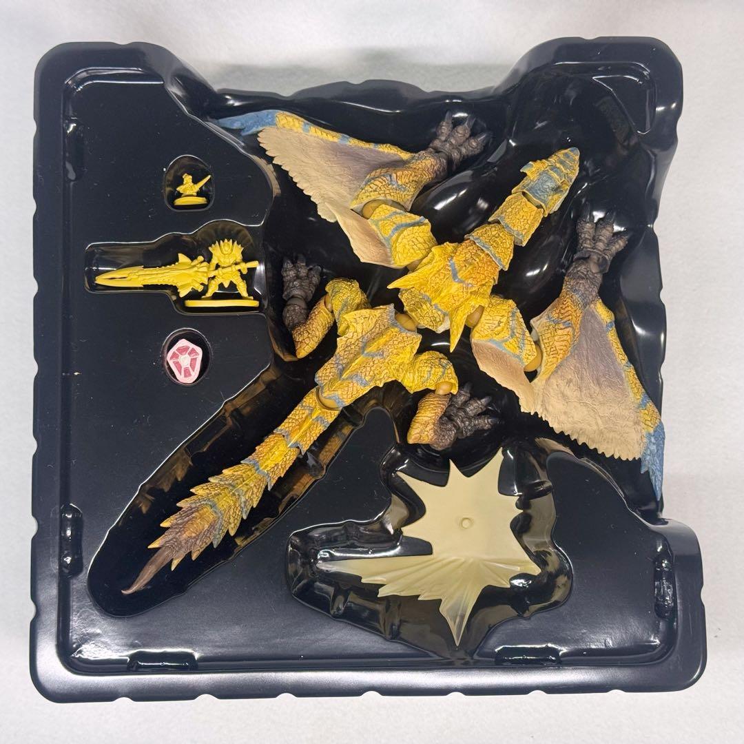 モンスターハンター　モンハン　ヴァルカンログ　 リボルテック　ティガレックス