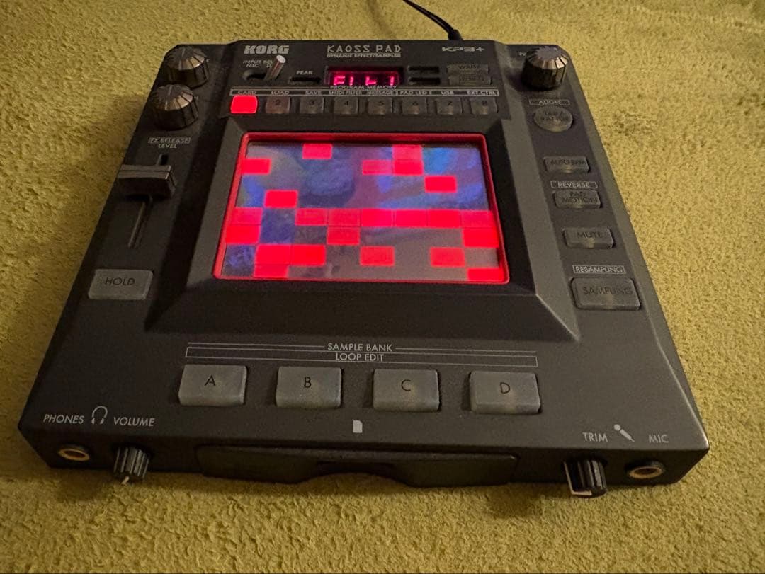 KORG KP3+ ダイナミックエフェクト・サンプラー