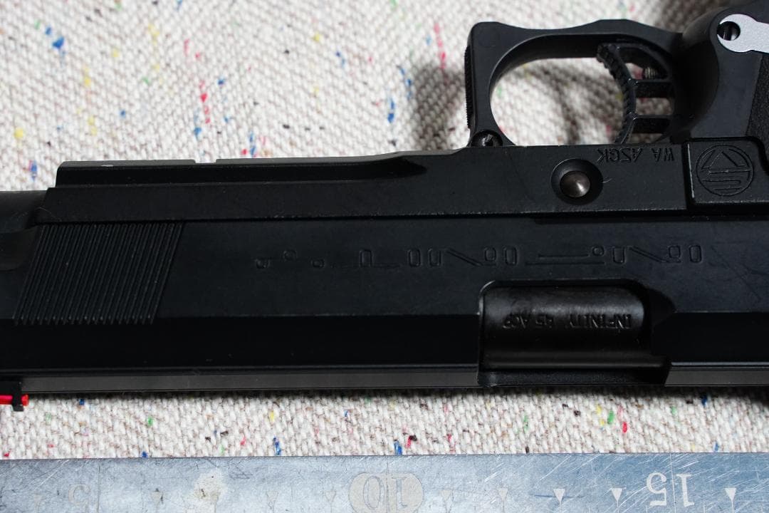 ウエスタンアームズ SVI タクティカルカスタム タラン・バトラー ガスガン