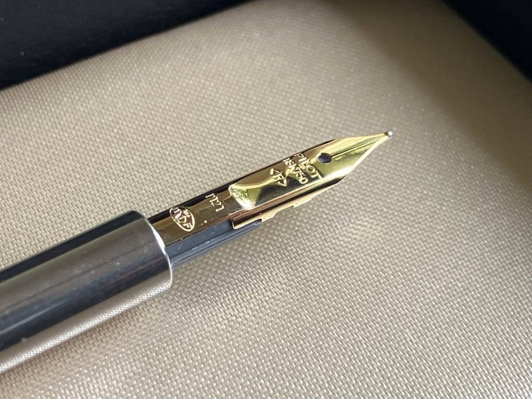 PILOT キャップレス デシモ 2021年限定色 ペリドットグリーン F 新品