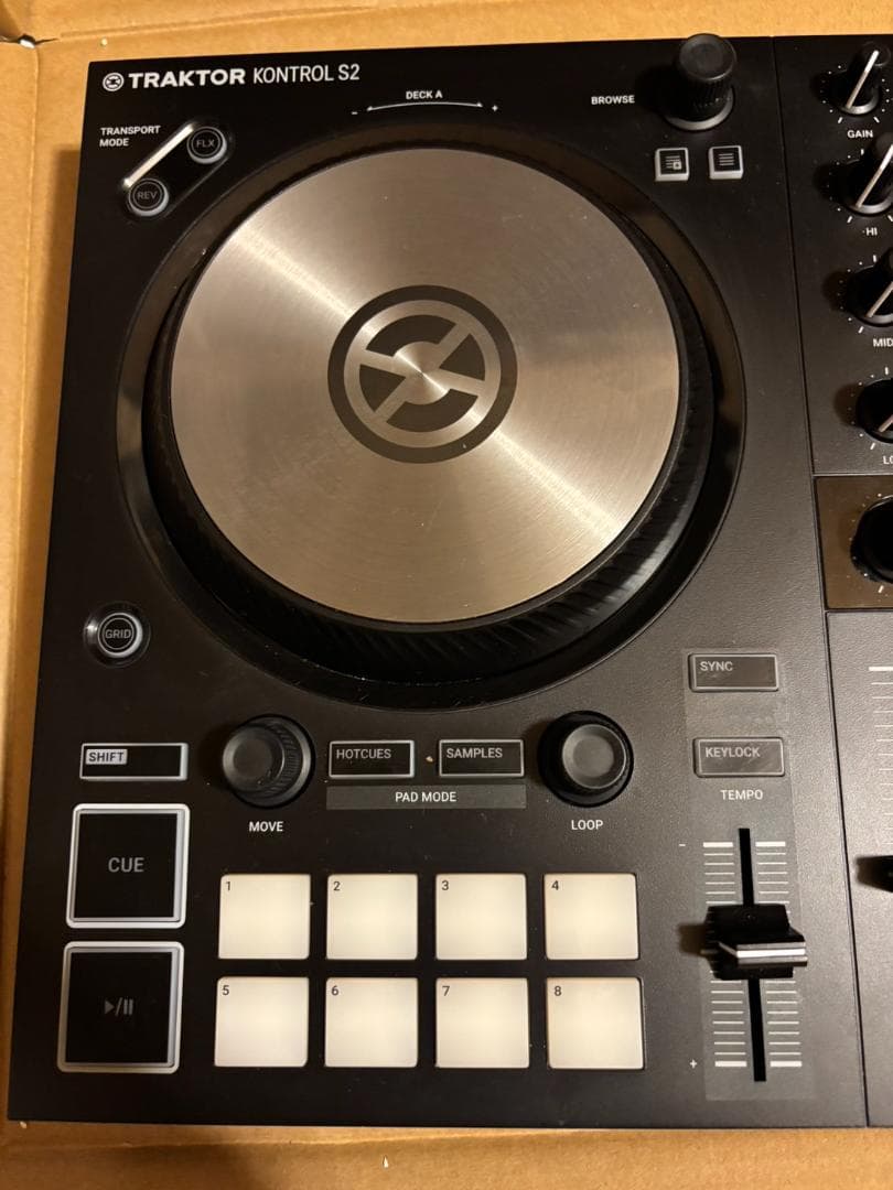 【値下げしました】TRAKTOR S2 MK3 DJコントローラー