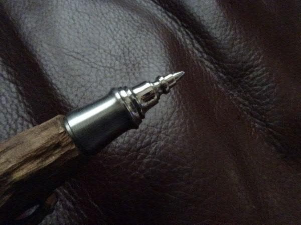 中山英俊 ボルトアクション・ボールペン カメレオン 根付