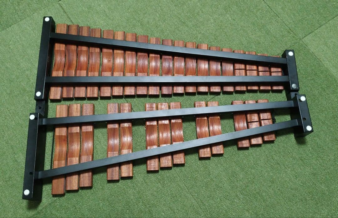 YAMAHA ヤマハ　32音　シロフォン 卓上木琴　(多分TX-6)