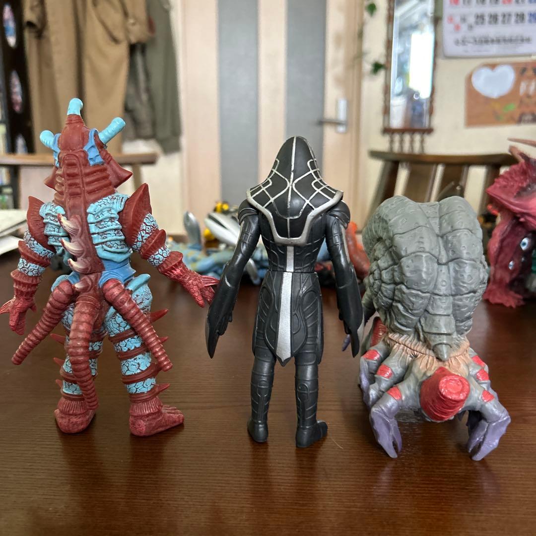 ウルトラマン　ソフビ　怪獣　まとめ売り