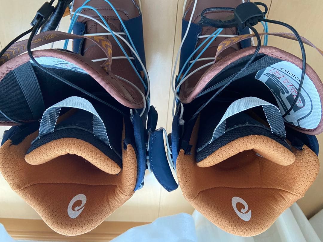 週末セール❤️ほぼ未使用　ジューニア　ディーラックス　スノボブーツ　DEELUXE