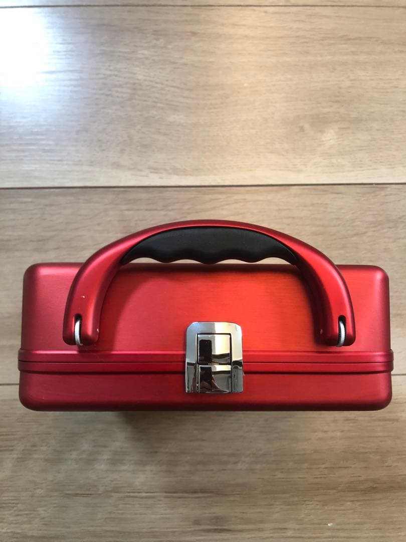 【非売品】ガンダム『シャア専用』グルーミングキット