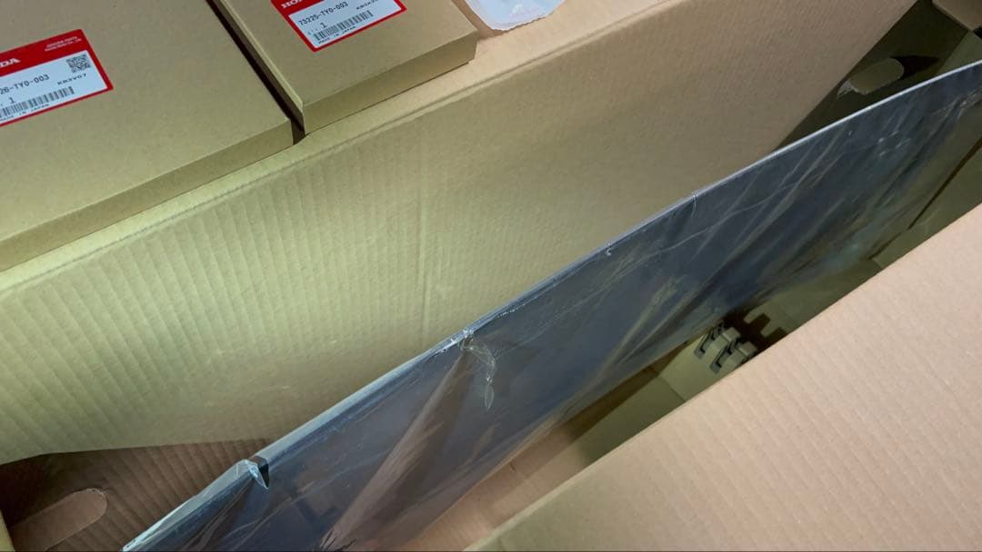 ホンダN-BOXガラスセット,リヤーウインドシールド73211-TY0-003