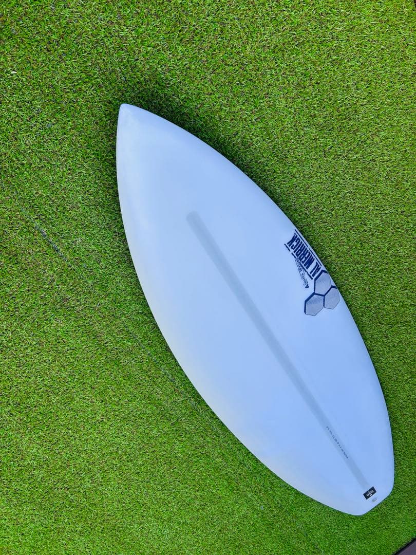 43サーフィン5'8“ アルメリック　ダンプスターダイバー2