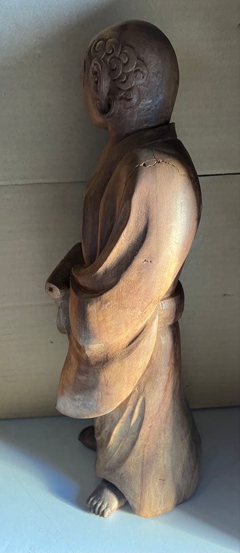 仏像　木彫仏像　伝統的な木製彫刻 置物