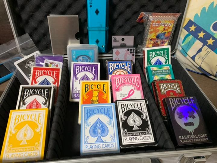 『見逃し厳禁』手品・マジックトランプセット！