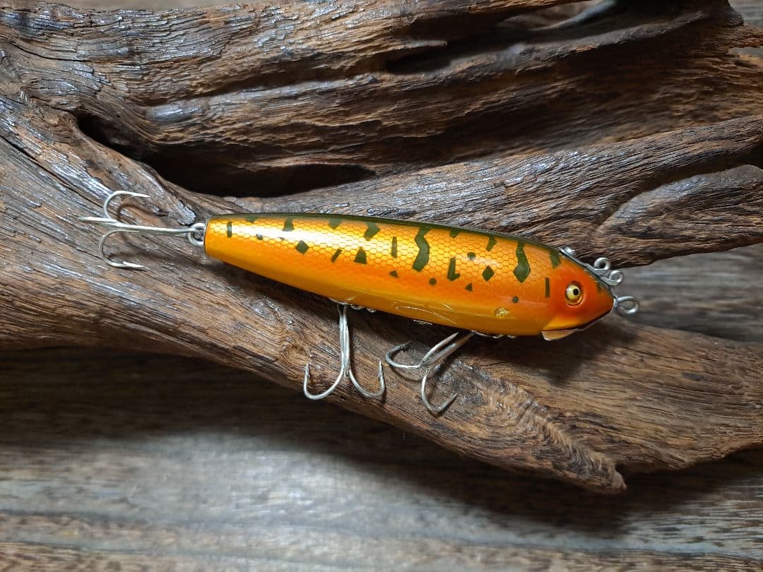 道楽　DOWLUCK　ドウラク　ドライビングミノー　14KCD