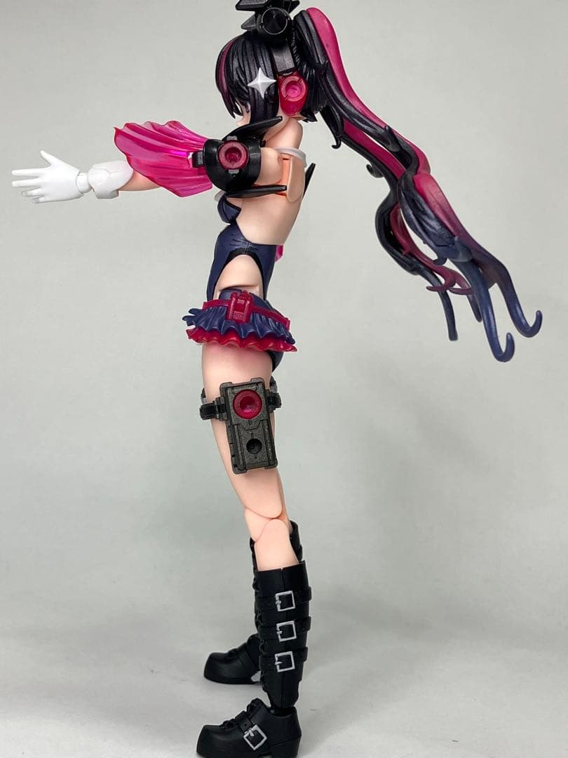 メガミデバイス デザイアメイデン レイダー 塗装完成品