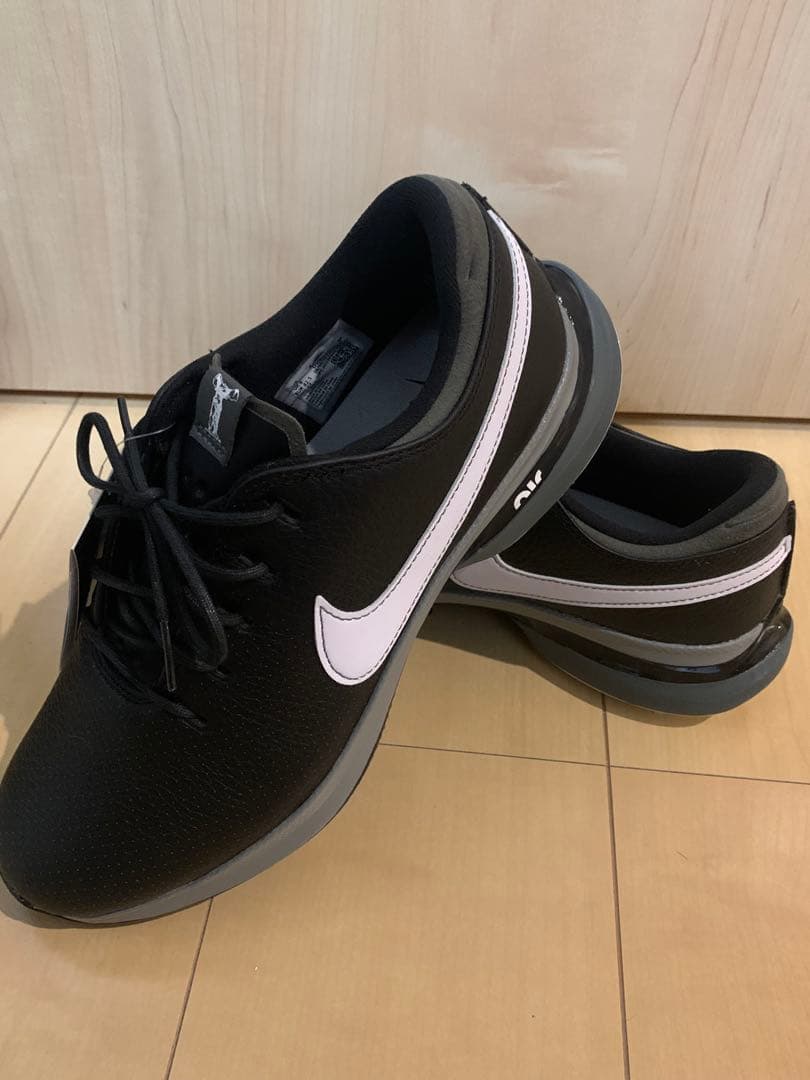 新品27cmナイキ エア ズーム ビクトリー ツアー3 W DX9025