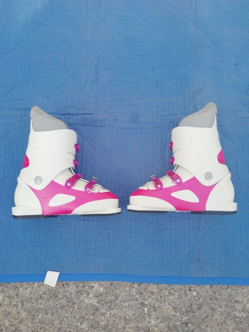 ROSSIGNOL (ロシニョール) 　スキーブーツ　23cm ～ 23.5cm