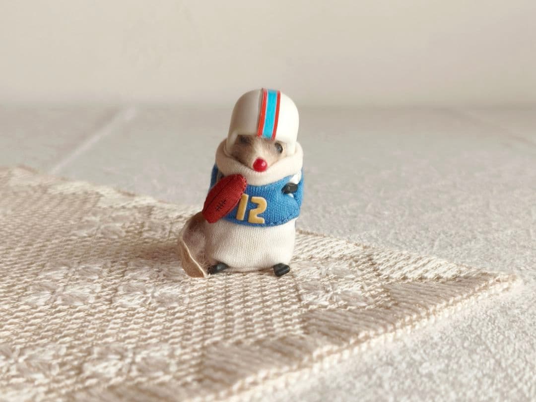 * vintage figure ❀ふんわり可愛い ラグビー選手の ネズミくん