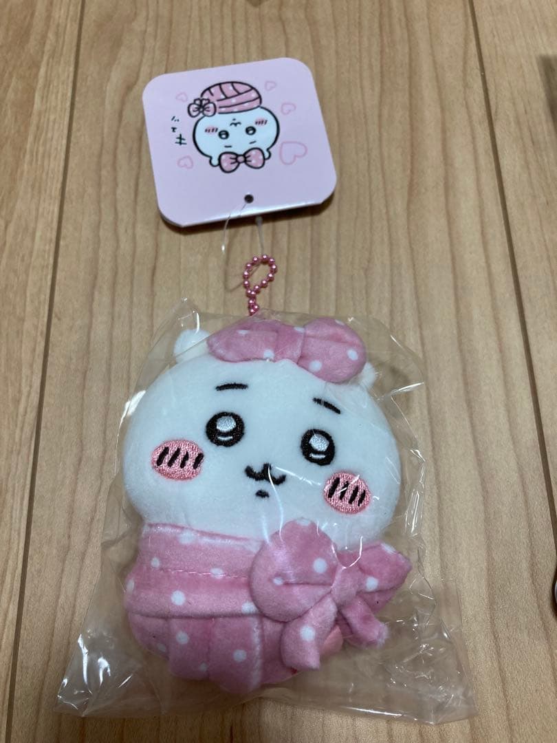 ちいかわ キュッ おくるみぷちミニマスコット ３点