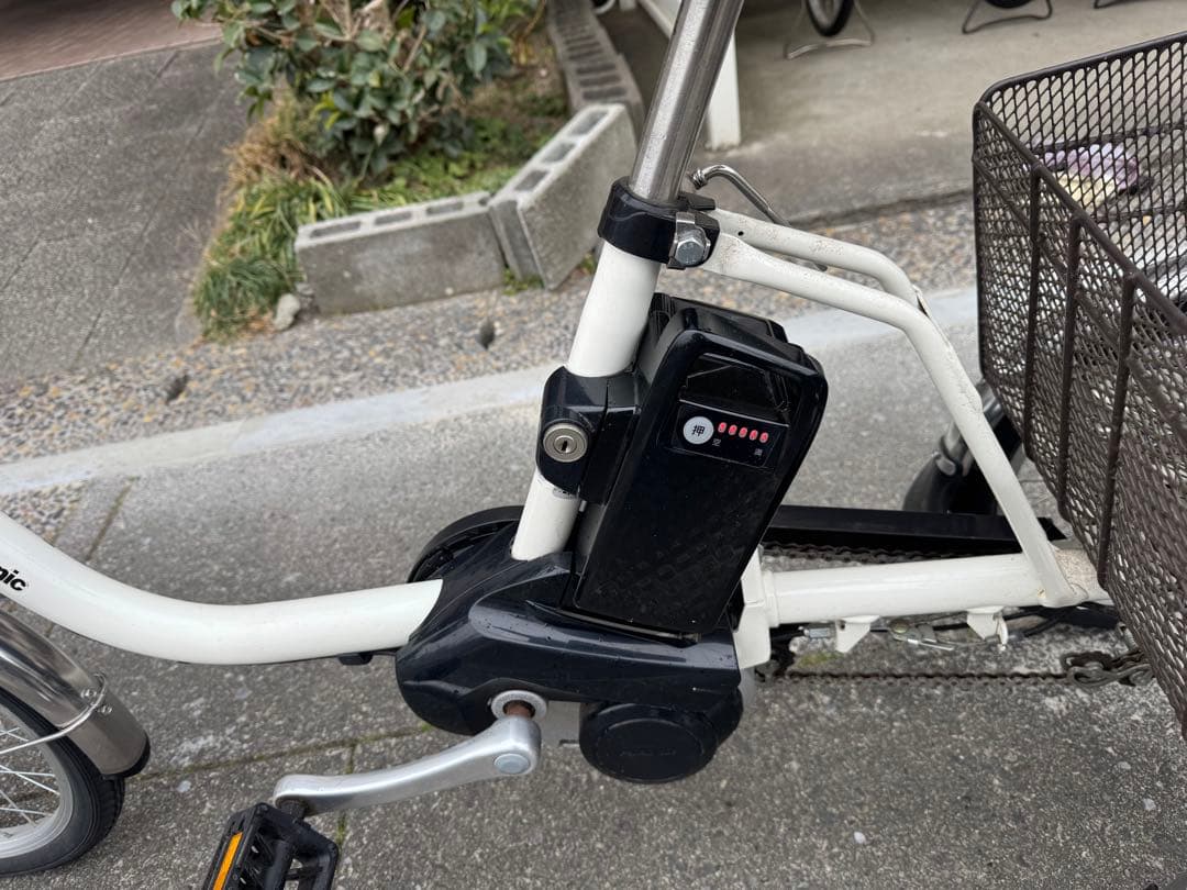 パナソニック　ビビライフ　電動アシスト三輪自転車　BE-FU831