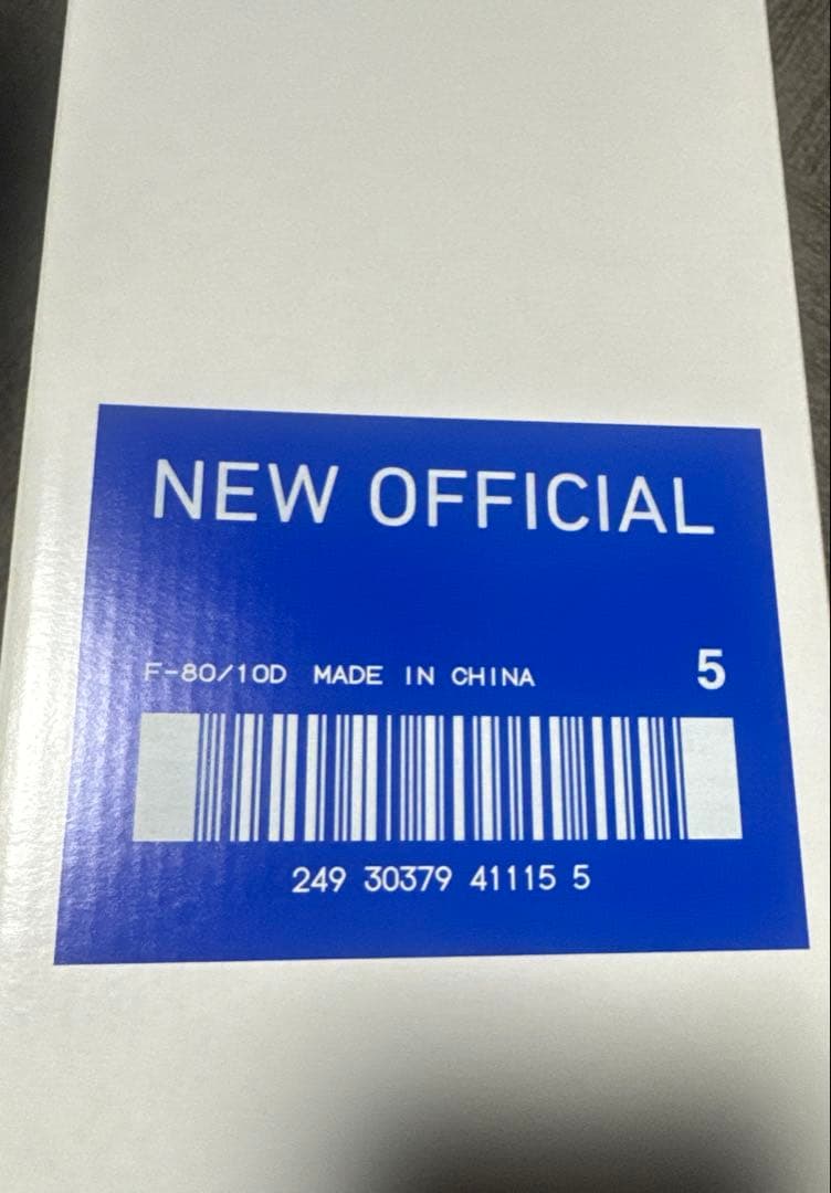 【新品】ヨネックス　ニューオフィシャル　5番　10本