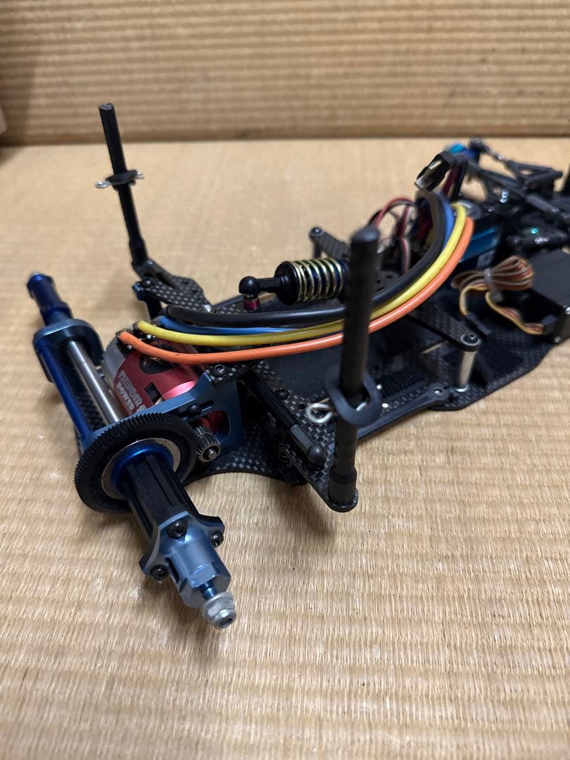 ハ*ー様 カワダ 川田　M500GT2R ボディ、モーター付き 電動RC KAW