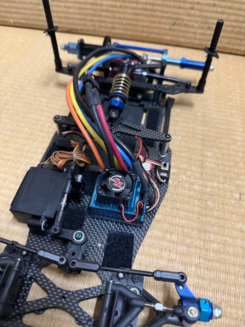 ハ*ー様 カワダ 川田　M500GT2R ボディ、モーター付き 電動RC KAW