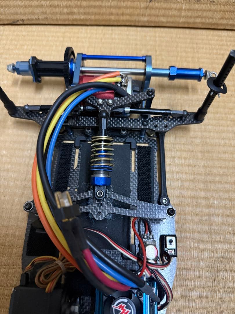 ハ*ー様 カワダ 川田　M500GT2R ボディ、モーター付き 電動RC KAW