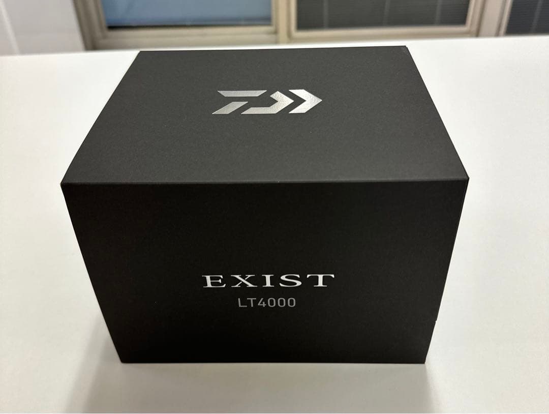リール Daiwa 22EXIST LT4000