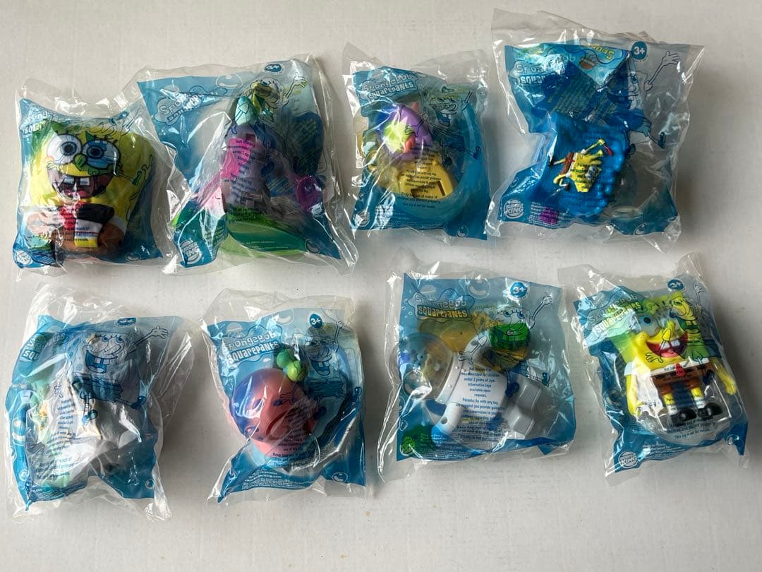 バーガーキング　米国　ミールトイ2002年　 スポンジ・ボブ　全8個セット