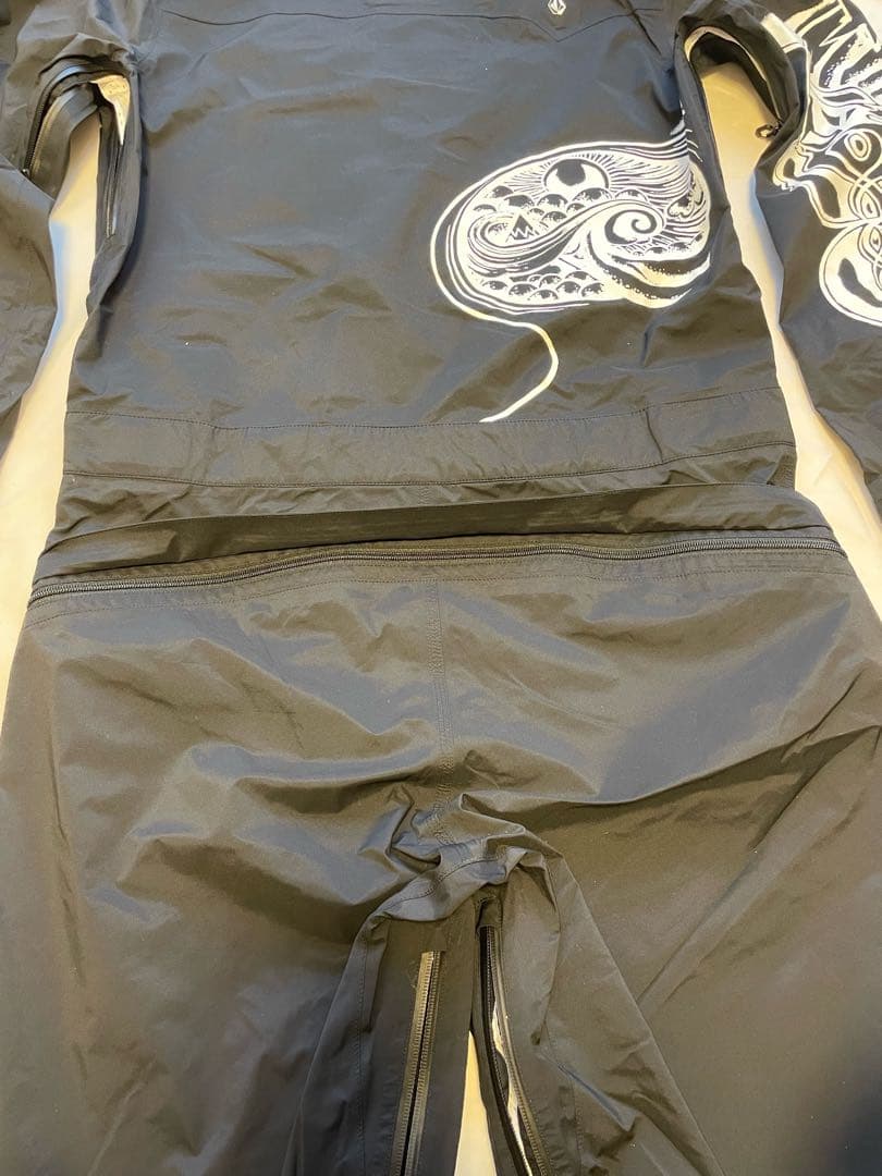 Volcom Jamie Lynn ジェイミーリン　 ジャンプスーツ　Mサイズ