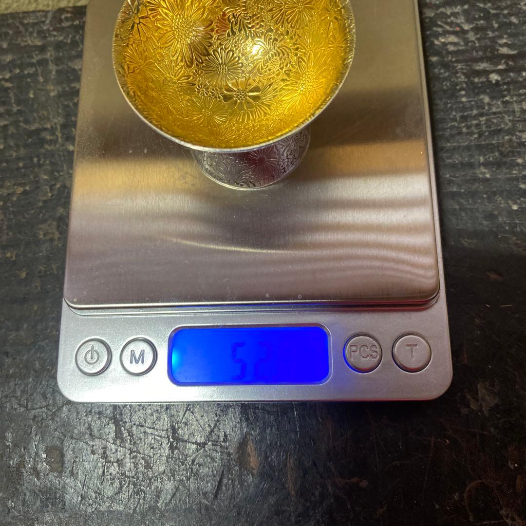 純銀製 花模様 盃 共箱木箱付き　52g