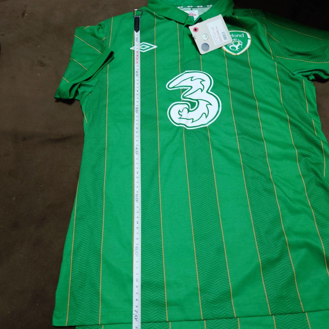 【未着用品、公式、タグ付き】アイルランド代表　サッカーユニフォーム