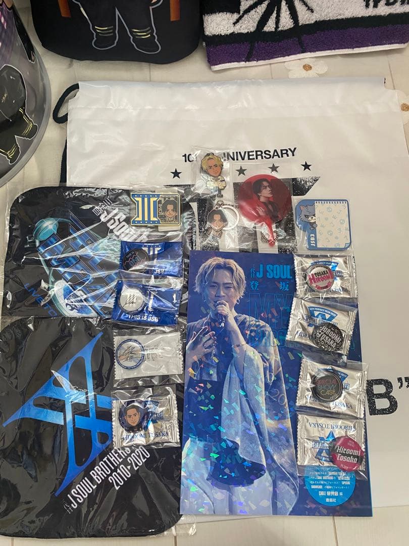 ØMI、登坂広臣、グッズ、クッション、ガチャ