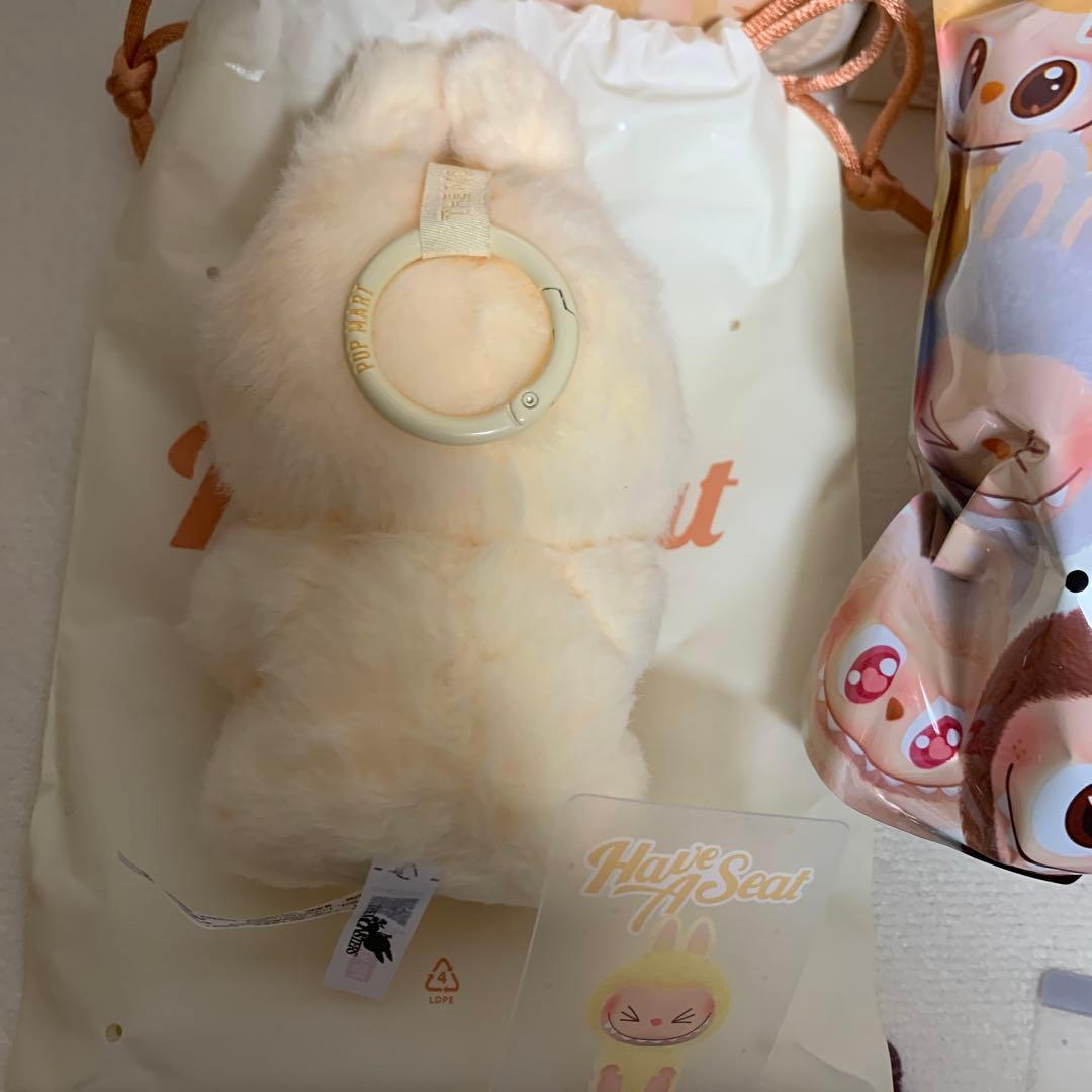 ラブブ ハブアシート