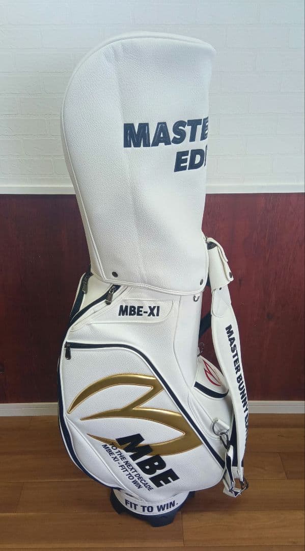 MBE-XI MASTER BUNNY EDITION ゴルフバッグ