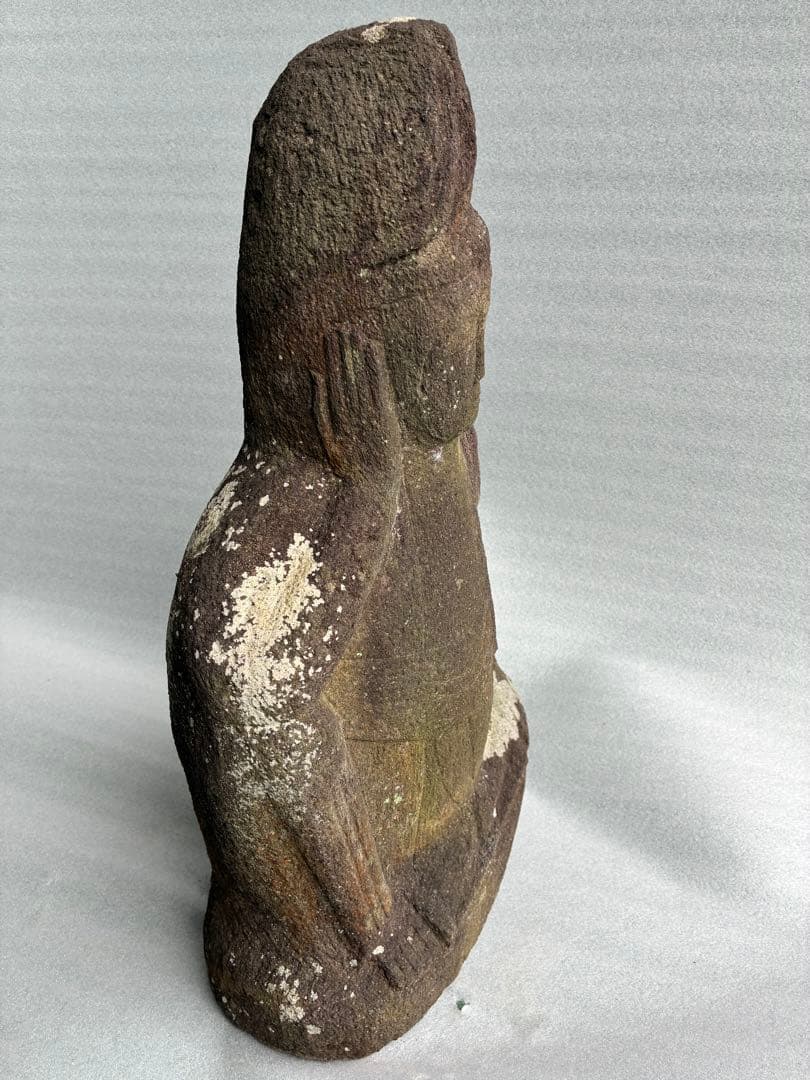 石仏　如意輪観音様　時代物　仏教美術　高さ約53㎝