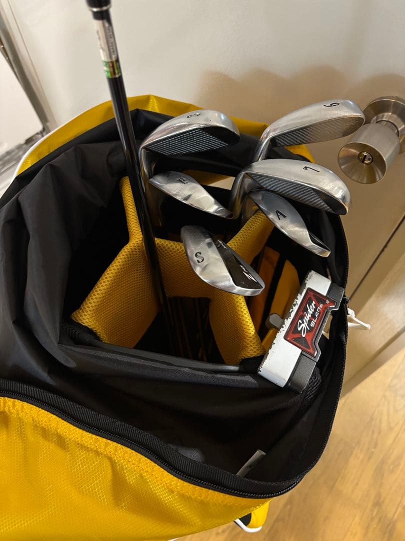 パ*ダ様 【美品】Callaway キャディバッグ イエロー ブラック