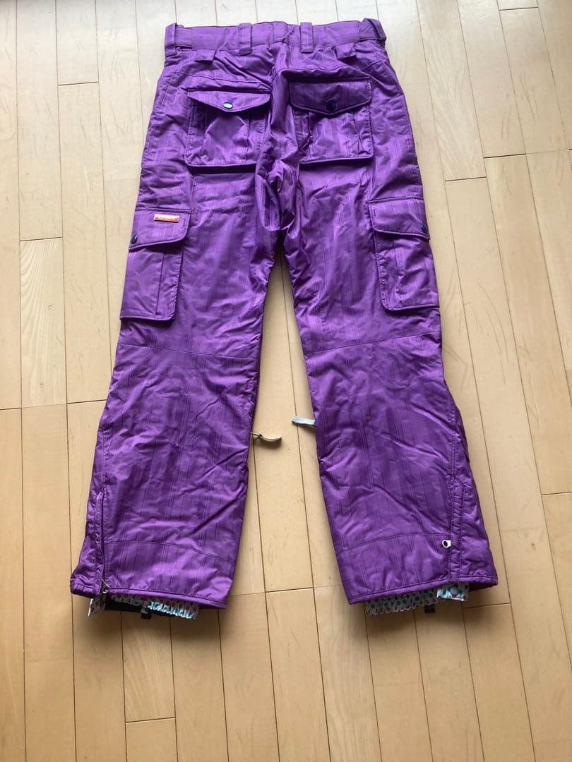 PHENIXジャケットとKiss mark のボトムスセット