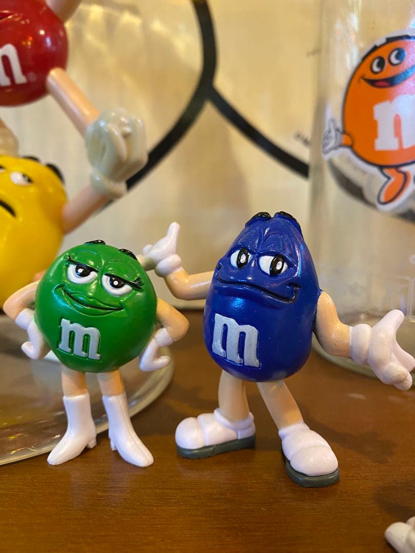 M&M's エムアンドエムズ フィギュア インテリア小物入れ 瓶 ディスペンサー