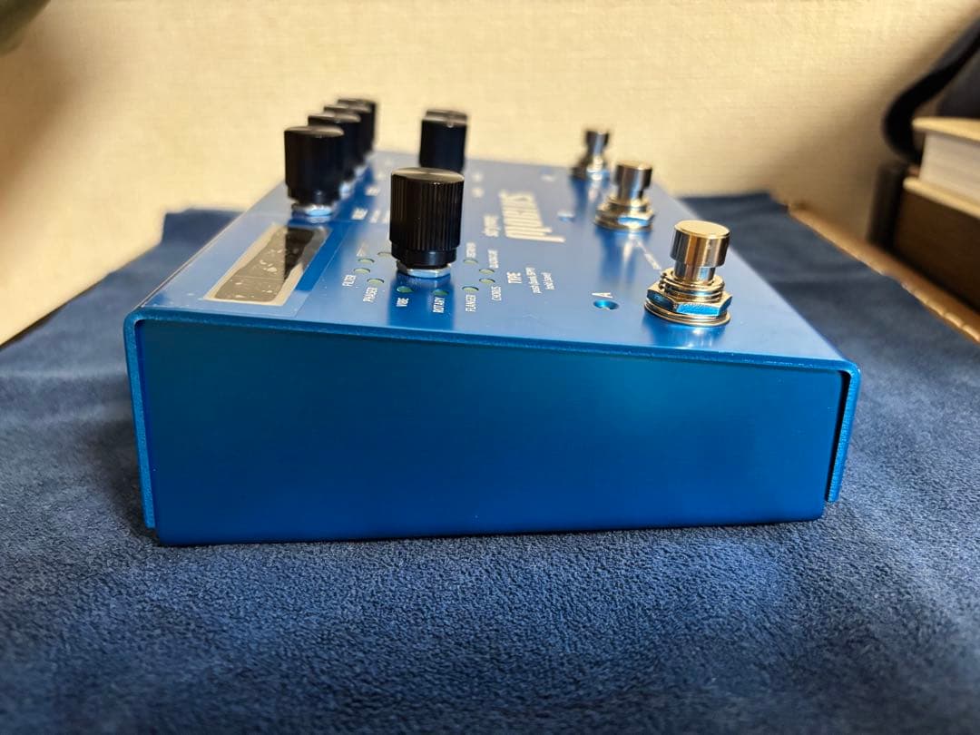 ギター strymon Mobius