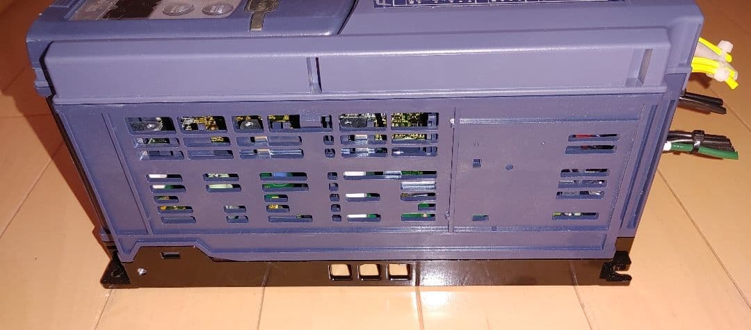 ① 0.4　富士電機インバータ　FRN0.4G1S-4J