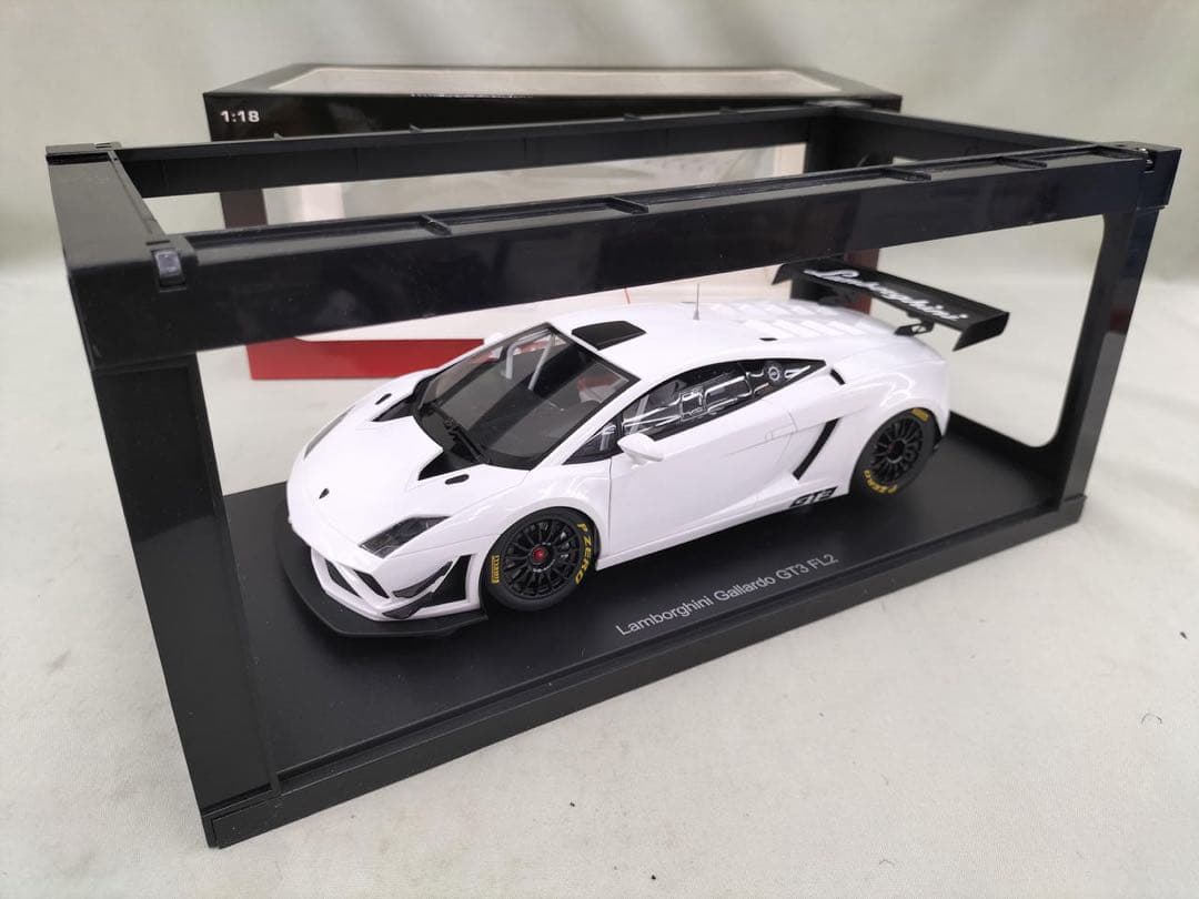 1/18 AUTOart ランボルギーニ ガヤルド GT3 FL2