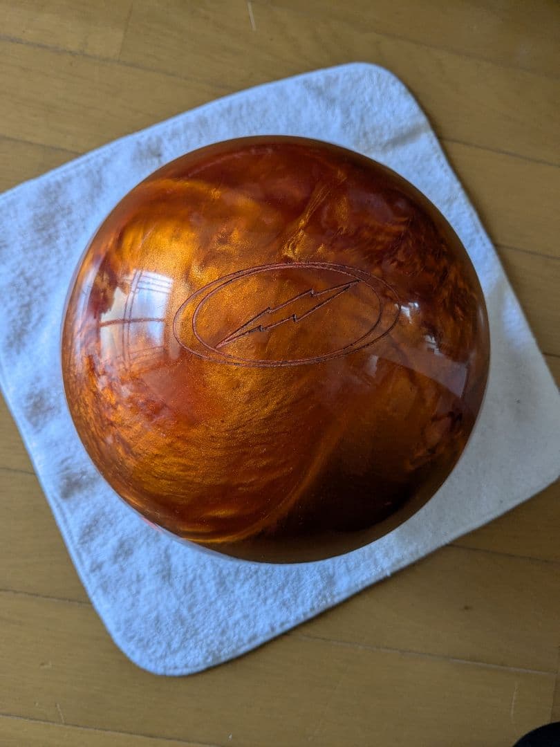 ストームフィーバーピッチ１５pウレタン ボウリングボール