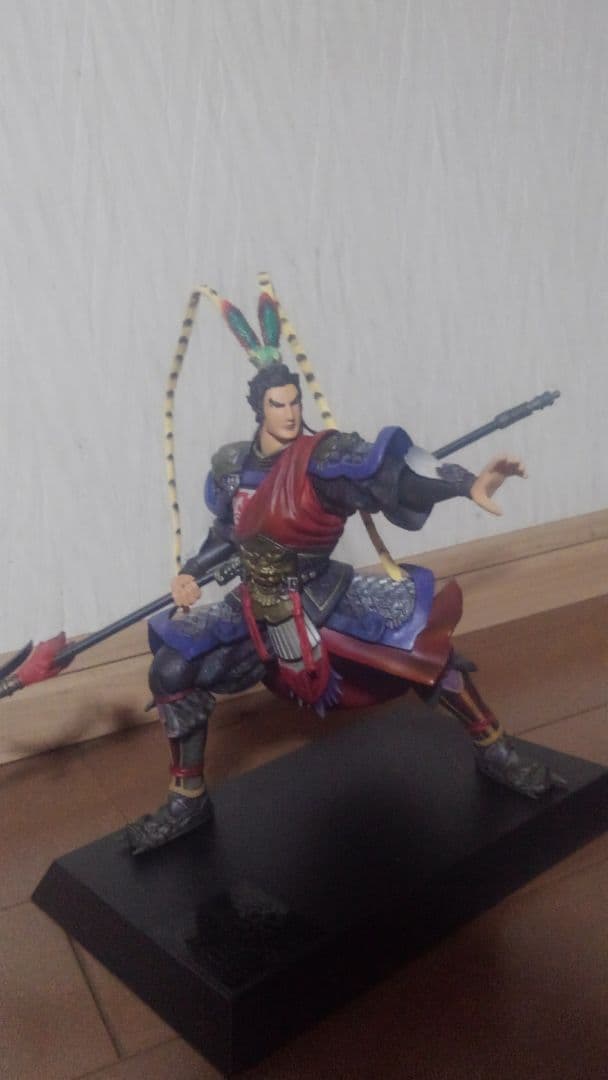 三國無双呂布フィギュア