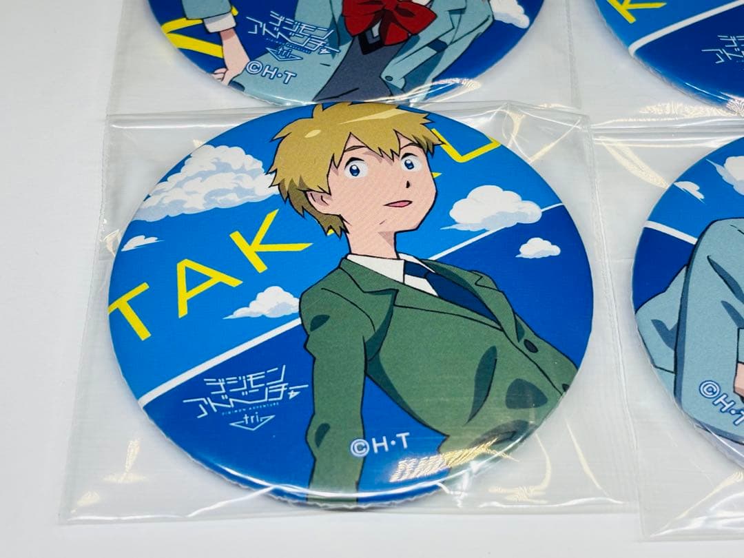 デジモンアドベンチャー マルイアネックス限定 ドでか缶バッジ