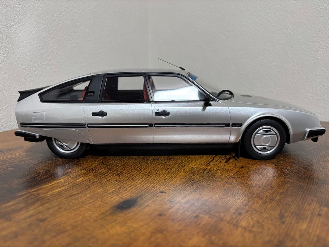 シトロエン　ミニカー 1/18 Citroen CX 25 ターボ　シリーズ