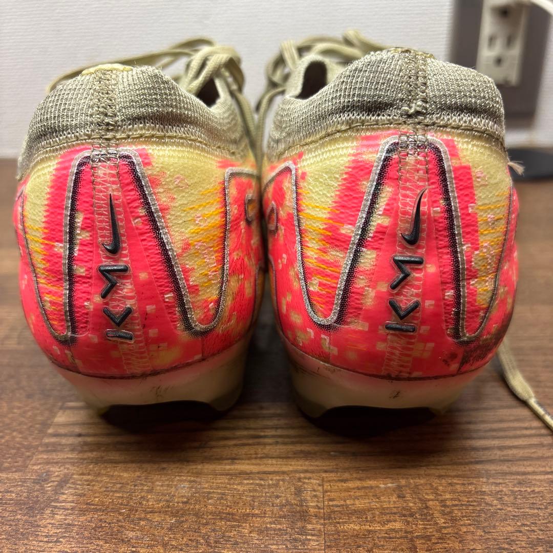 マーキュリアルヴェイパー16エリート　25.5