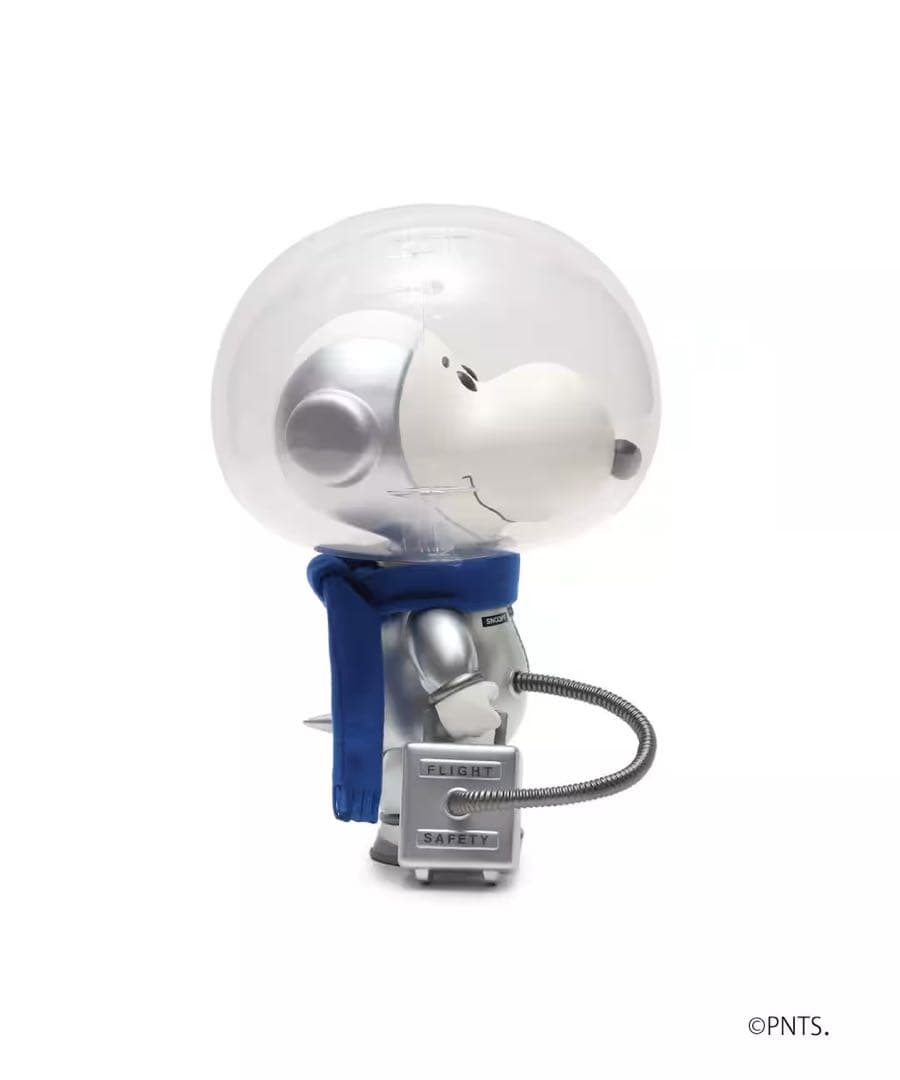 atmos限定150体 SNOOPY (SILVER SPACESUIT)