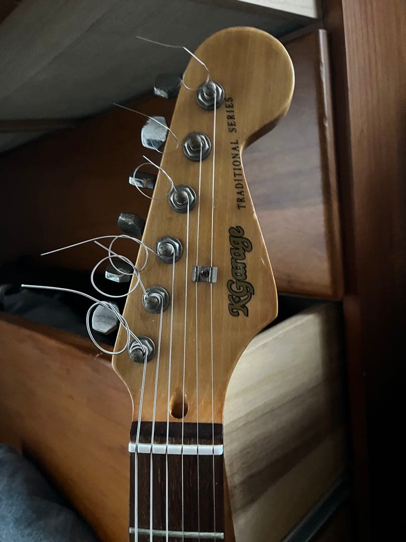 ストラトキャスター　Kgarage