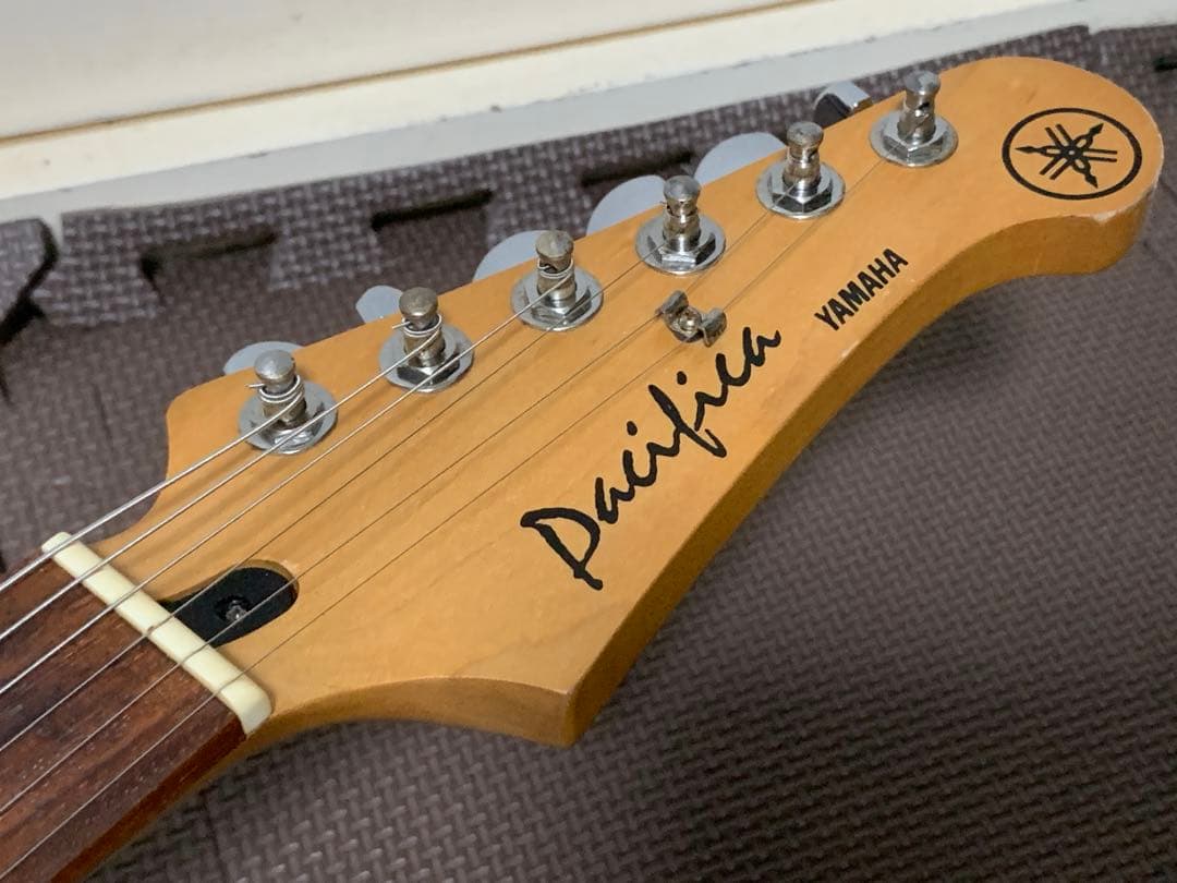 ヤマハ YAMAHA Pacifica パシフィカ 黒 PAC012