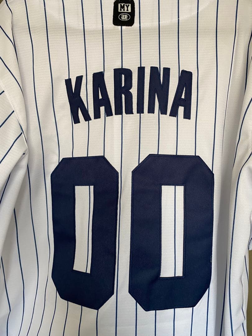 aespa カリナ karina ベースボールユニフォーム Tシャツ ホワイト