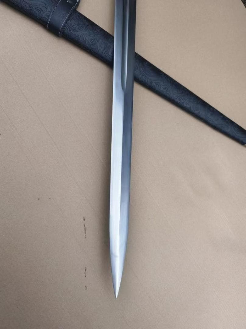 西洋剣片手剣 日本刀 模造刀 居合刀 斬馬刀 龍泉剣 清剣 唐刀 漢剣